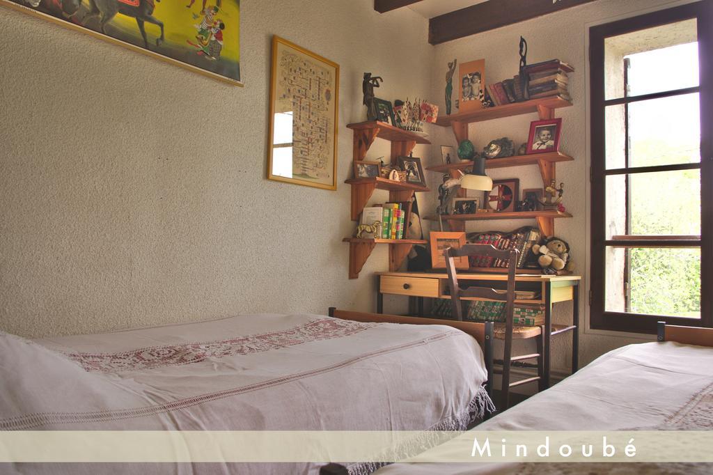 Puynormand Chez Mamie Et Papi B&B 객실 사진