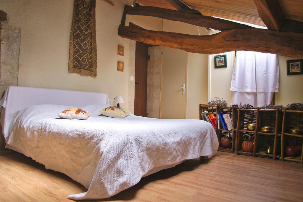 Puynormand Chez Mamie Et Papi B&B 외부 사진